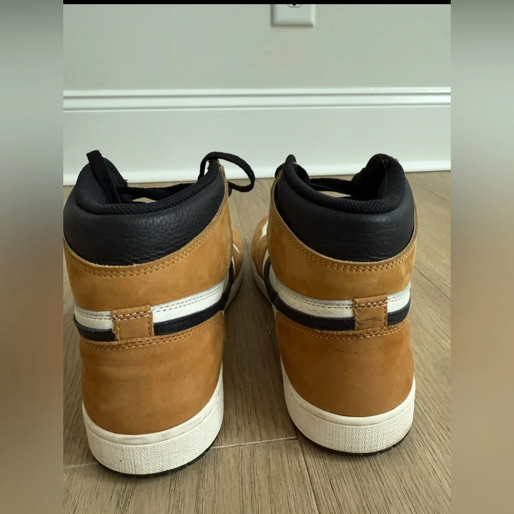 AIR JORDAN 1 RETRO HIGH OG “Rookie of the Year